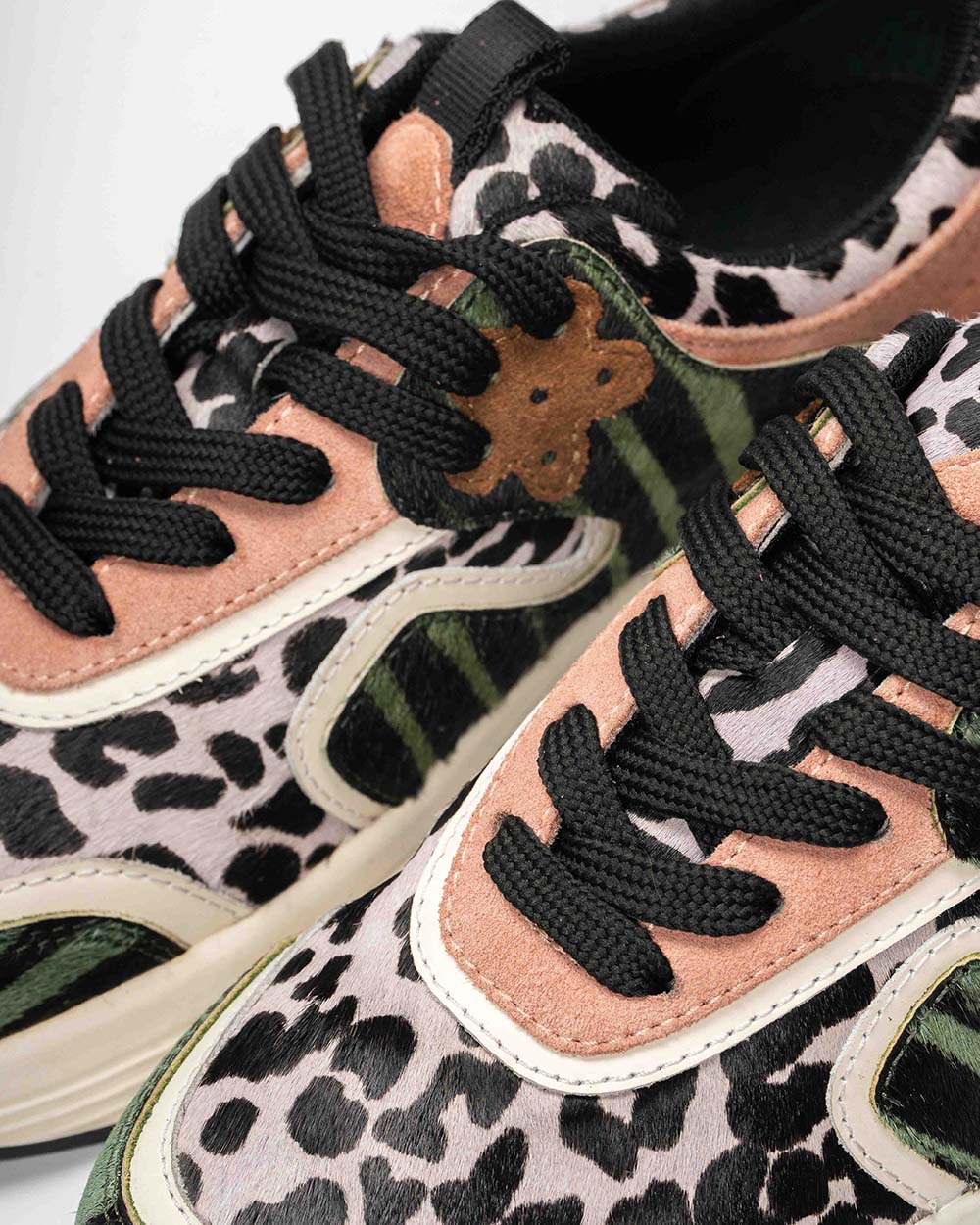 FAUNA SNEAKERS
