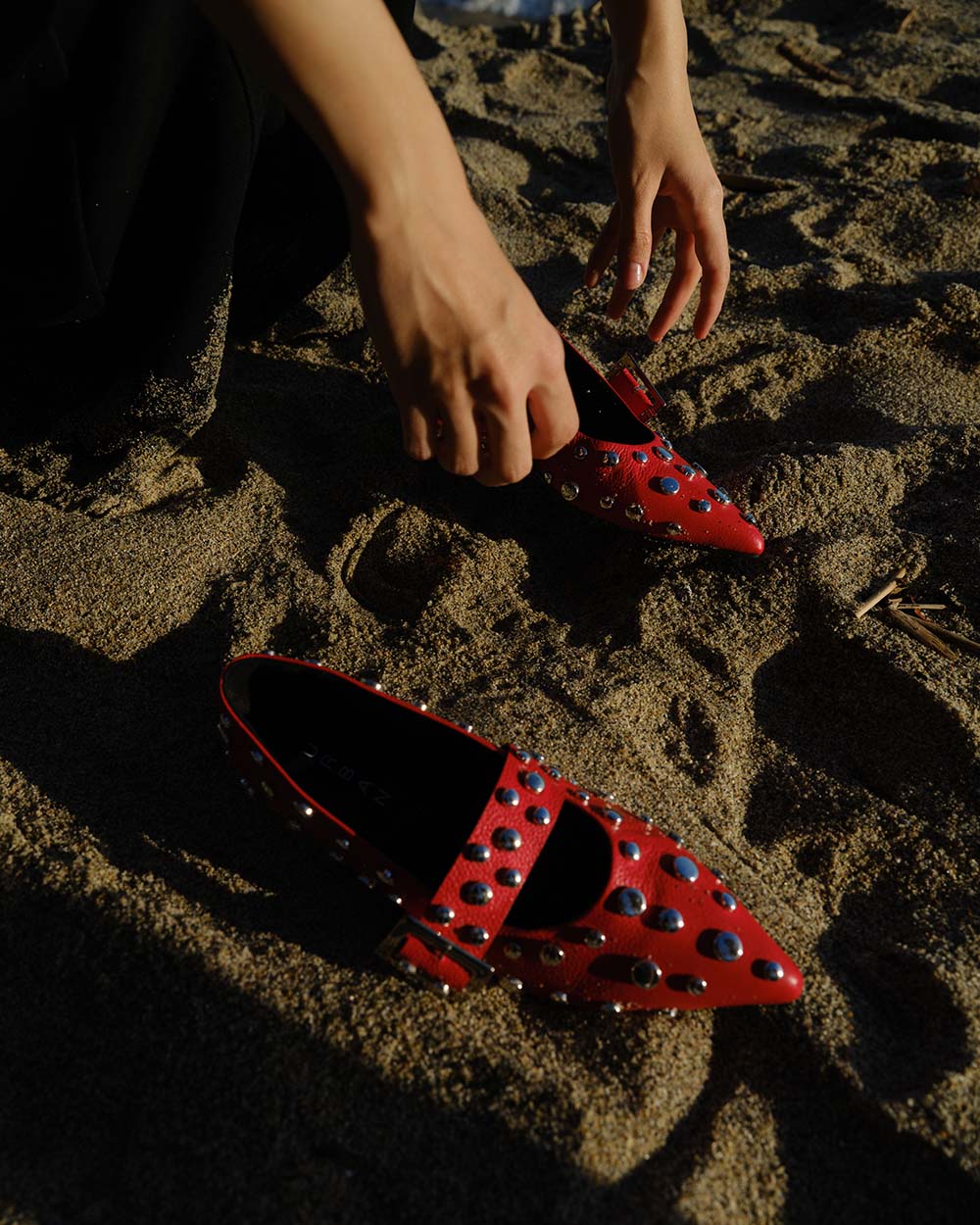 POINTER FLATS RED