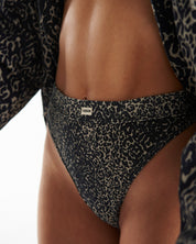 ESSENCE ANIMAL BOTTOM