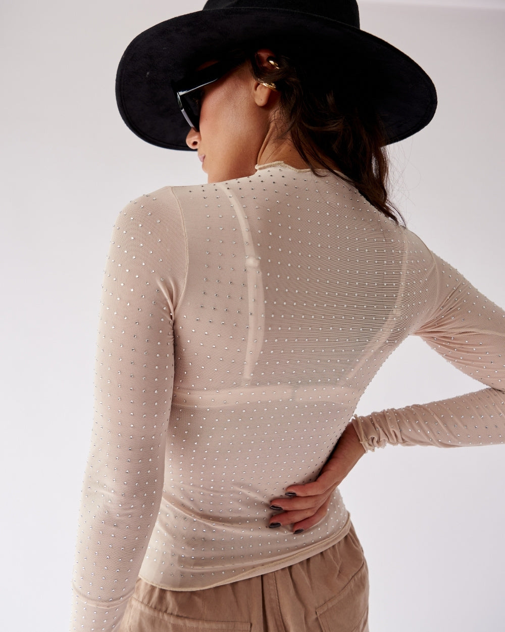 ILLUSION TRIM TOP