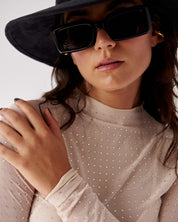 ILLUSION TRIM TOP