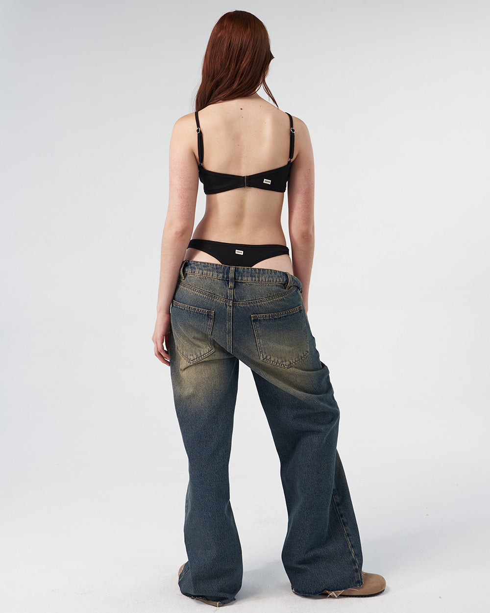 BLACK TALLY TOP