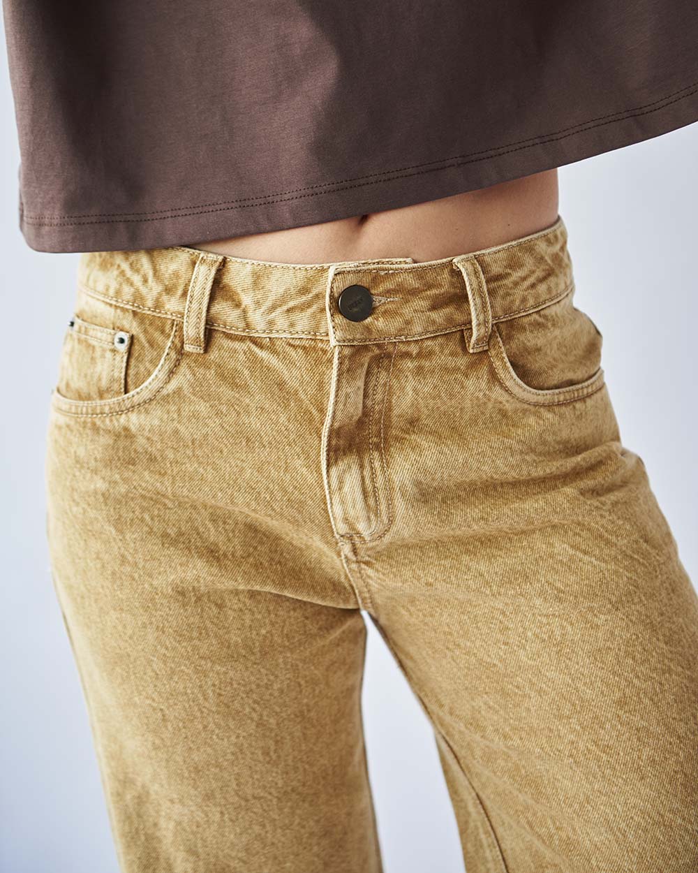SAND JEANS