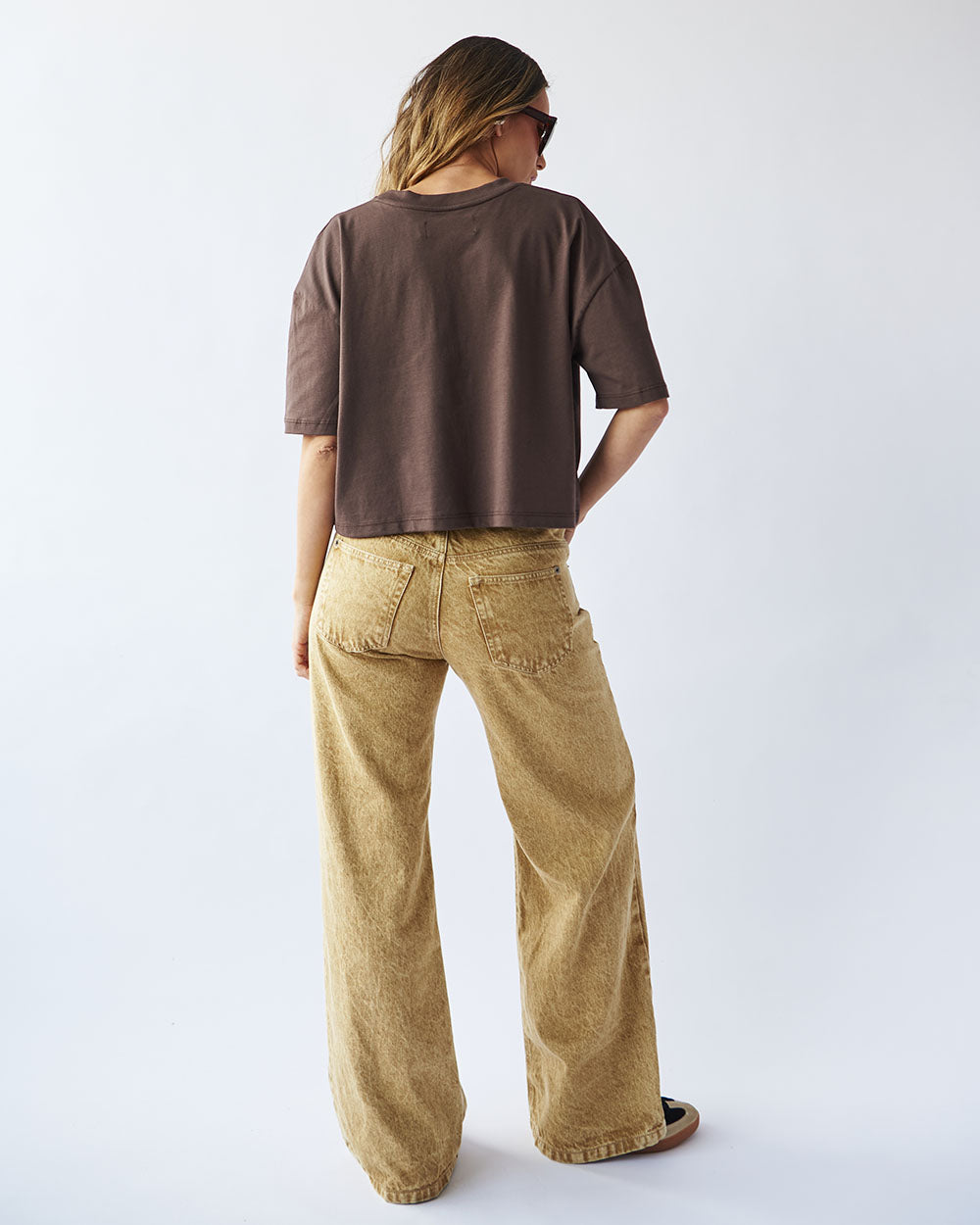 BRICK TEE BROWN