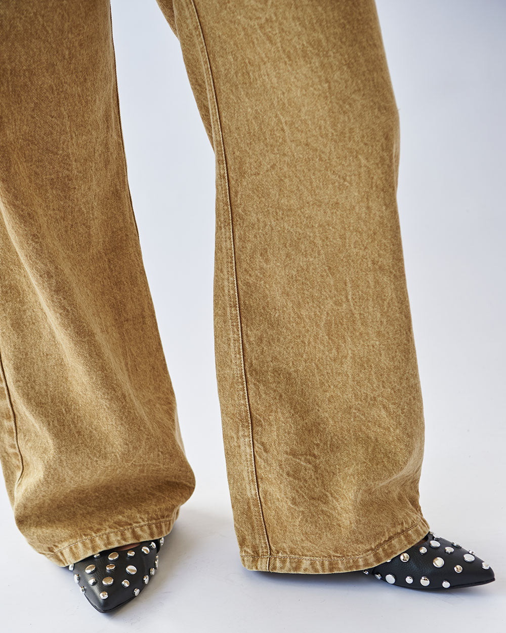 SAND JEANS