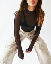 BLACK TRIM TOP