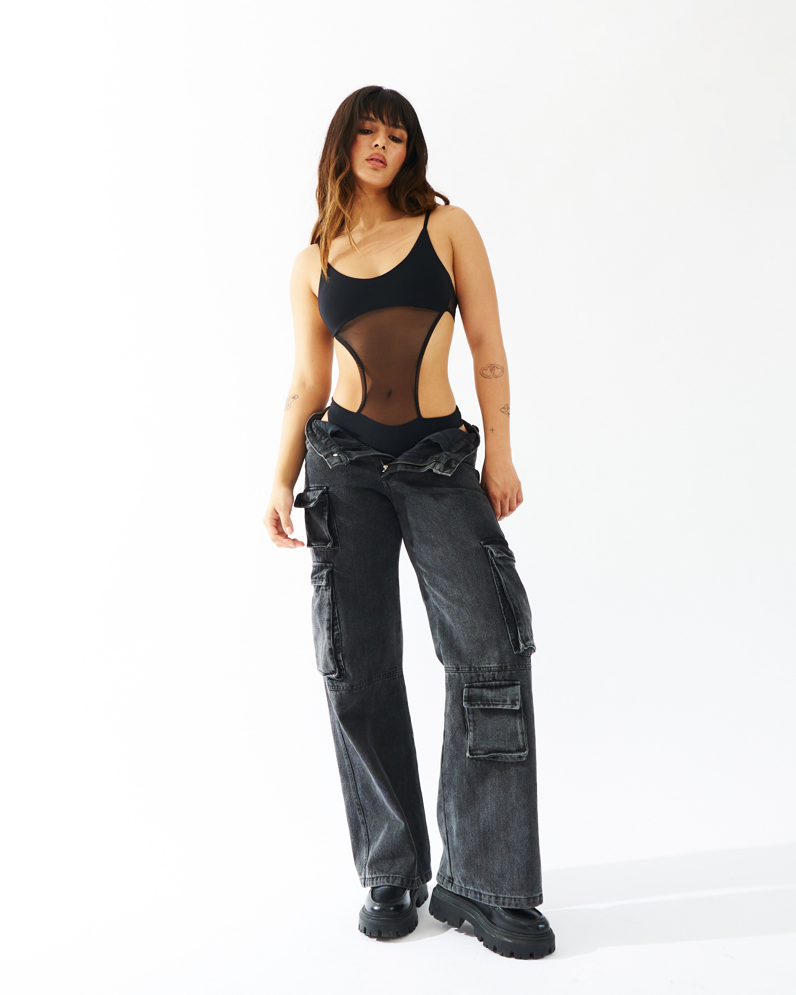 LOW-RISE UTILITY PANTS