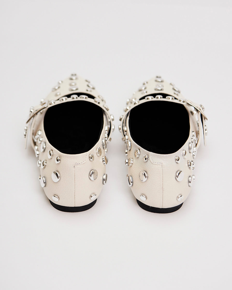 POINTER FLATS WHITE