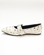 POINTER FLATS WHITE