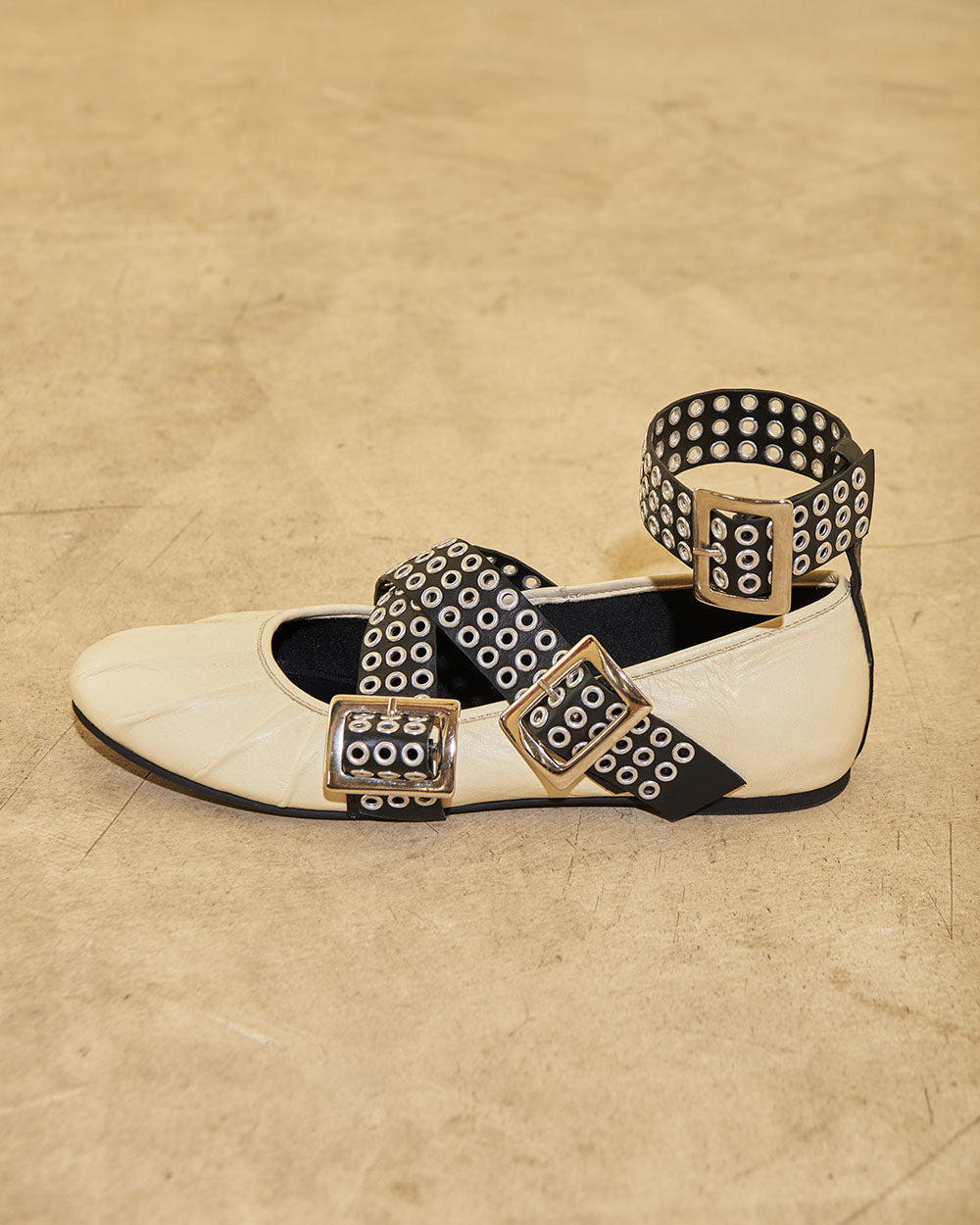 BUTTER KAT FLATS