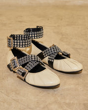 BUTTER KAT FLATS