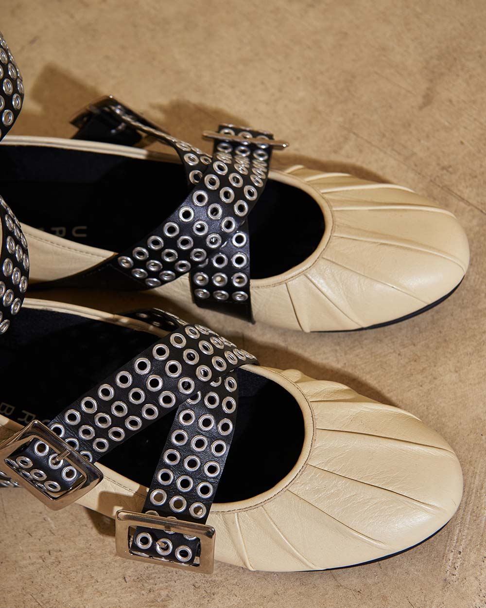BUTTER KAT FLATS