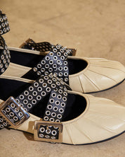 BUTTER KAT FLATS