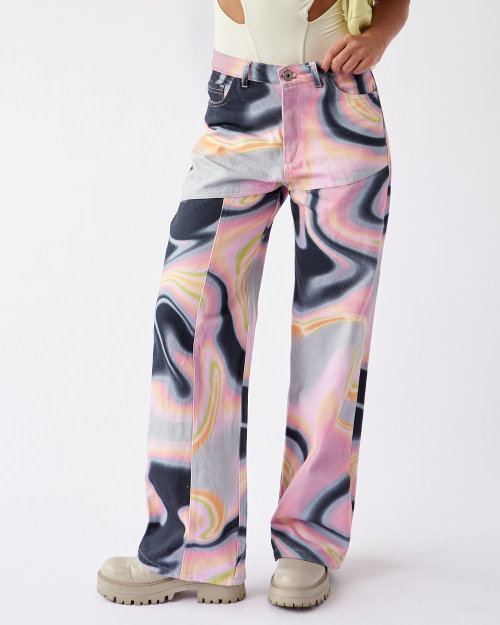 WAVEJEANSURBANROCK1.jpg