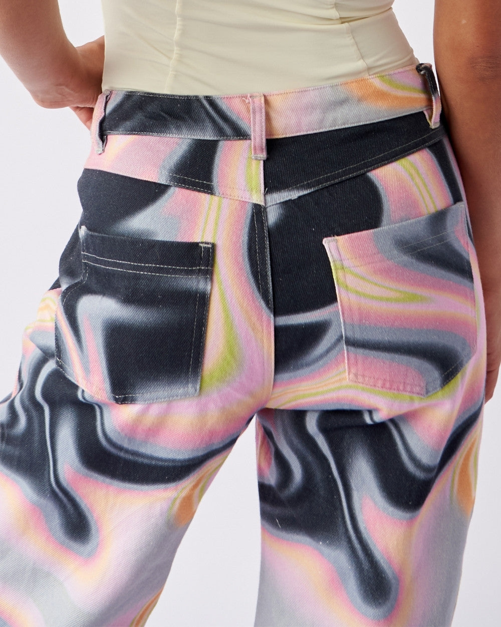 WAVE JEANS