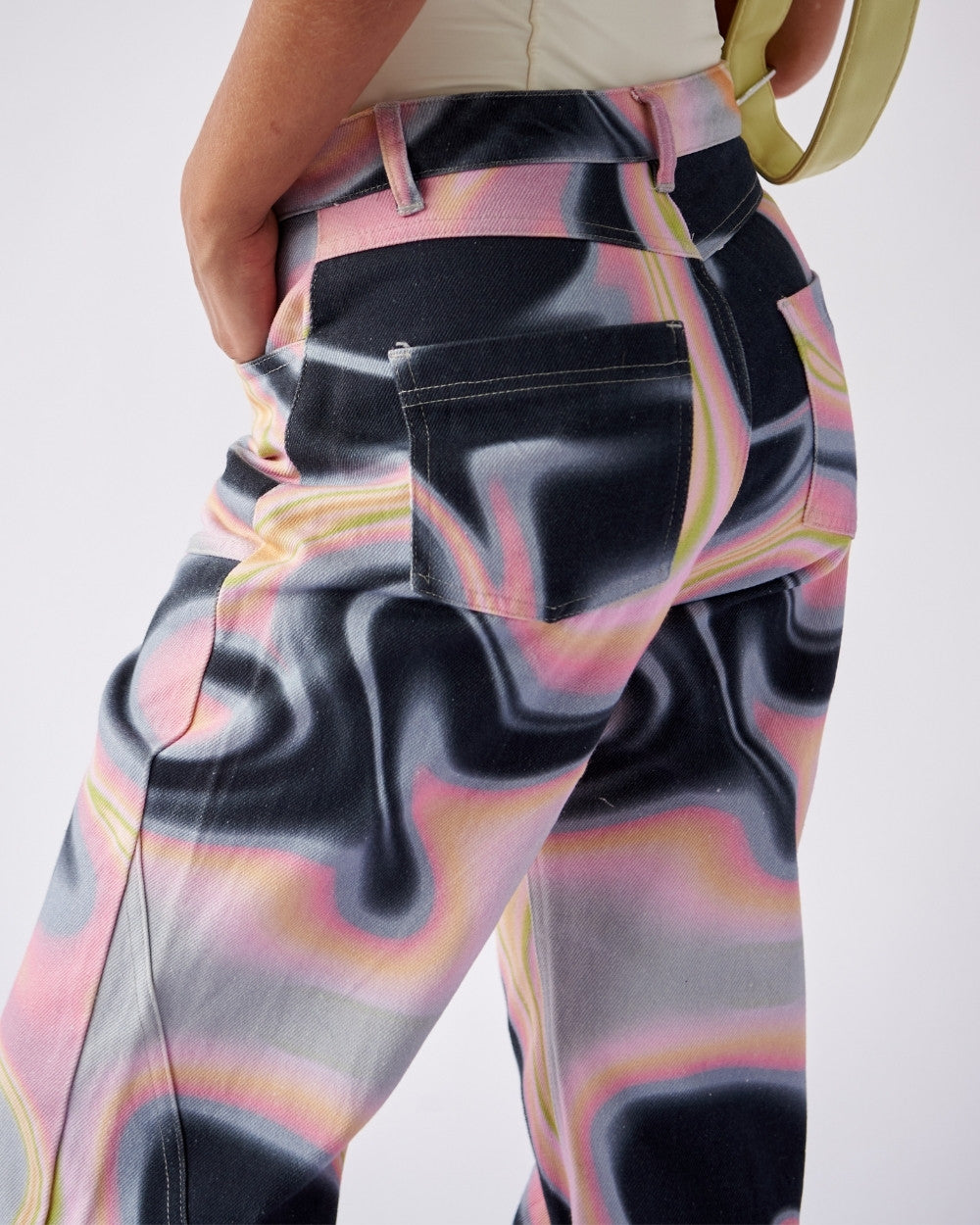 WAVE JEANS