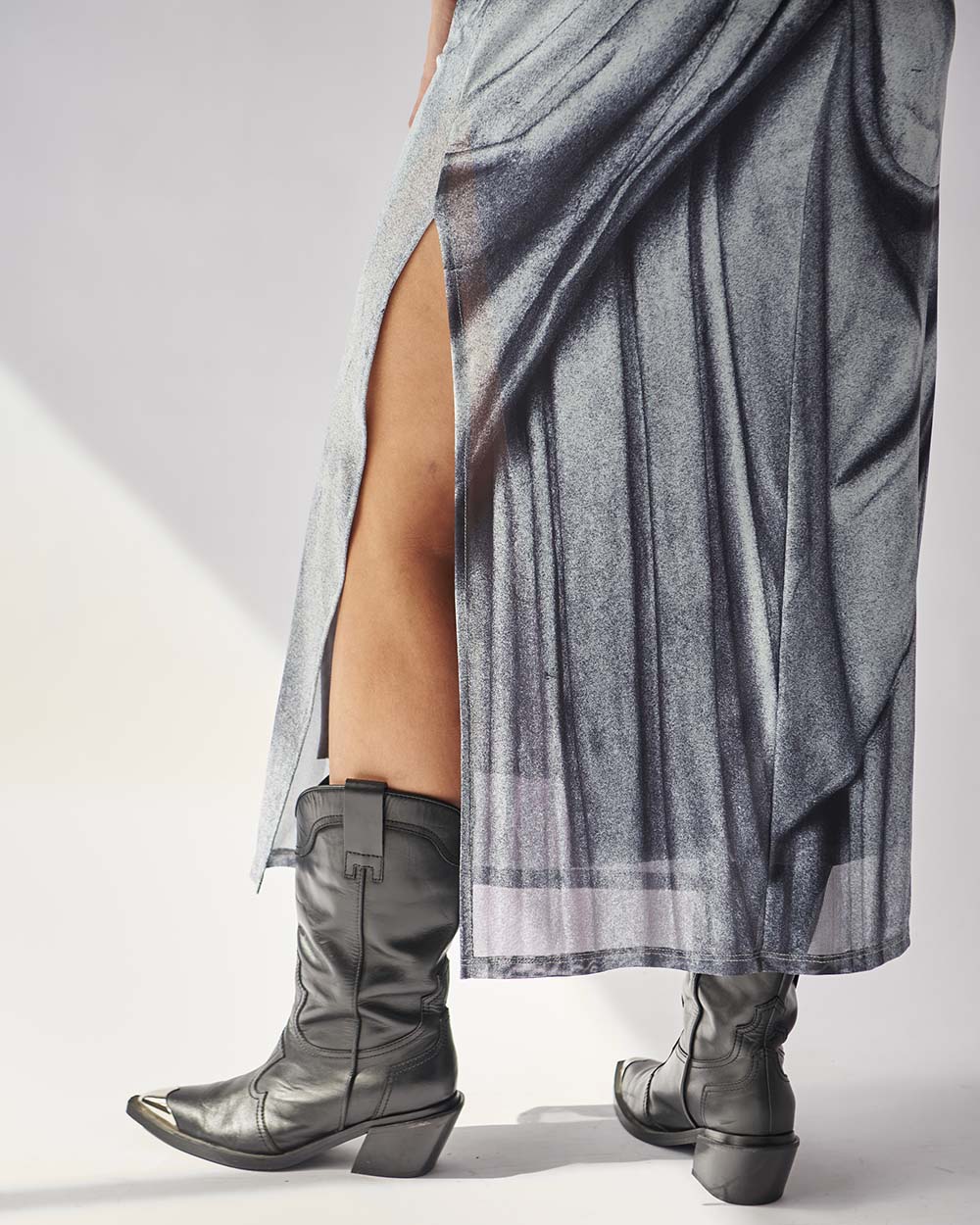 urban-rock-art-inspired-maxi-mesh-dress
