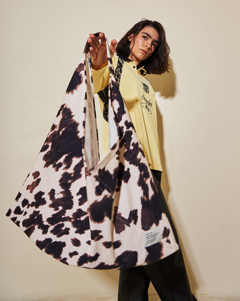 urban-rock-moo-bold-print-bag
