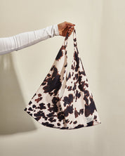 urban-rock-moo-triangle-tote
