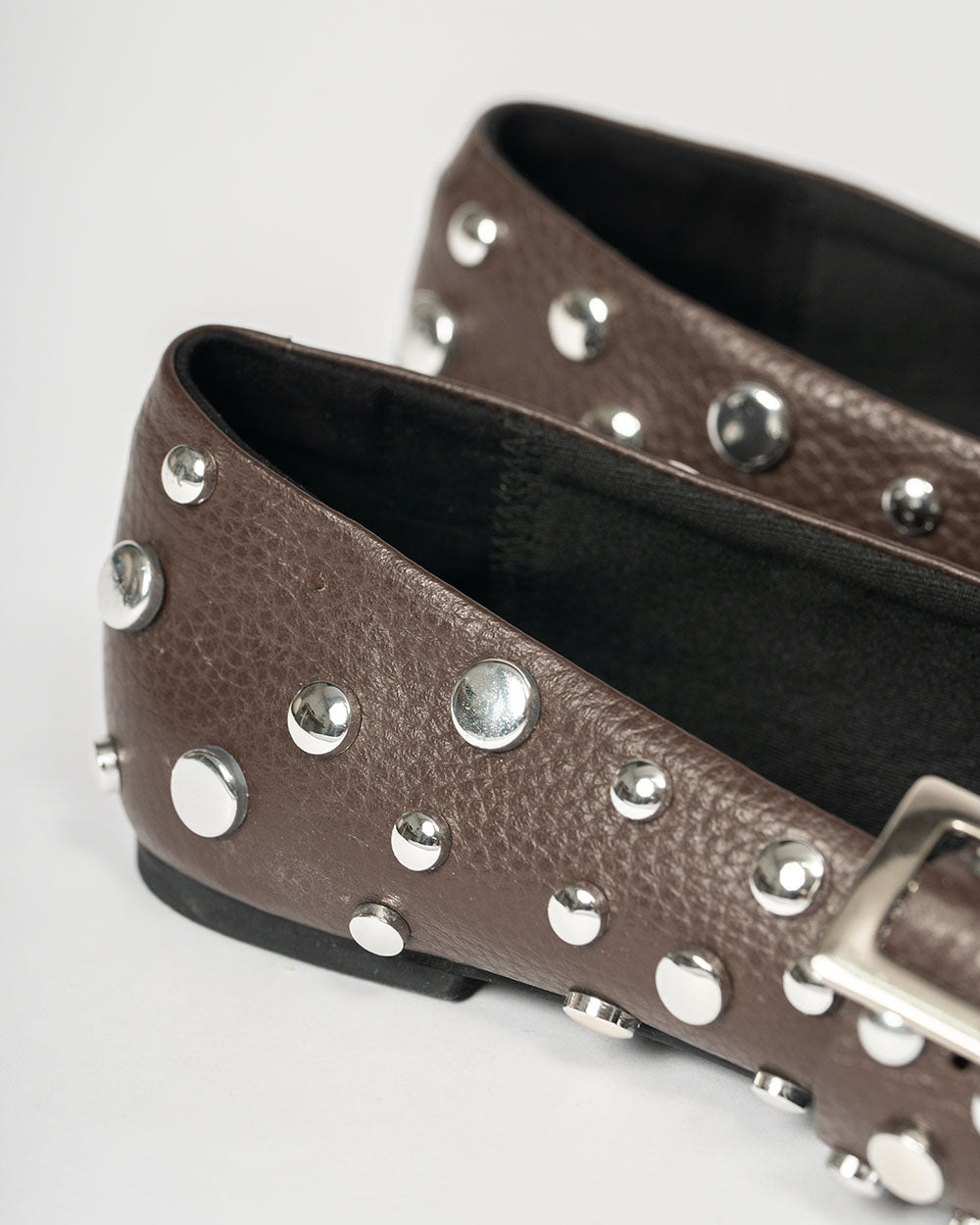 urban-rock-pointer-brown-leather-flats
