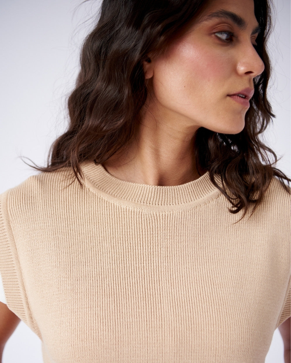 urban-rock-sand-chess-vest-essential-closet-piece

