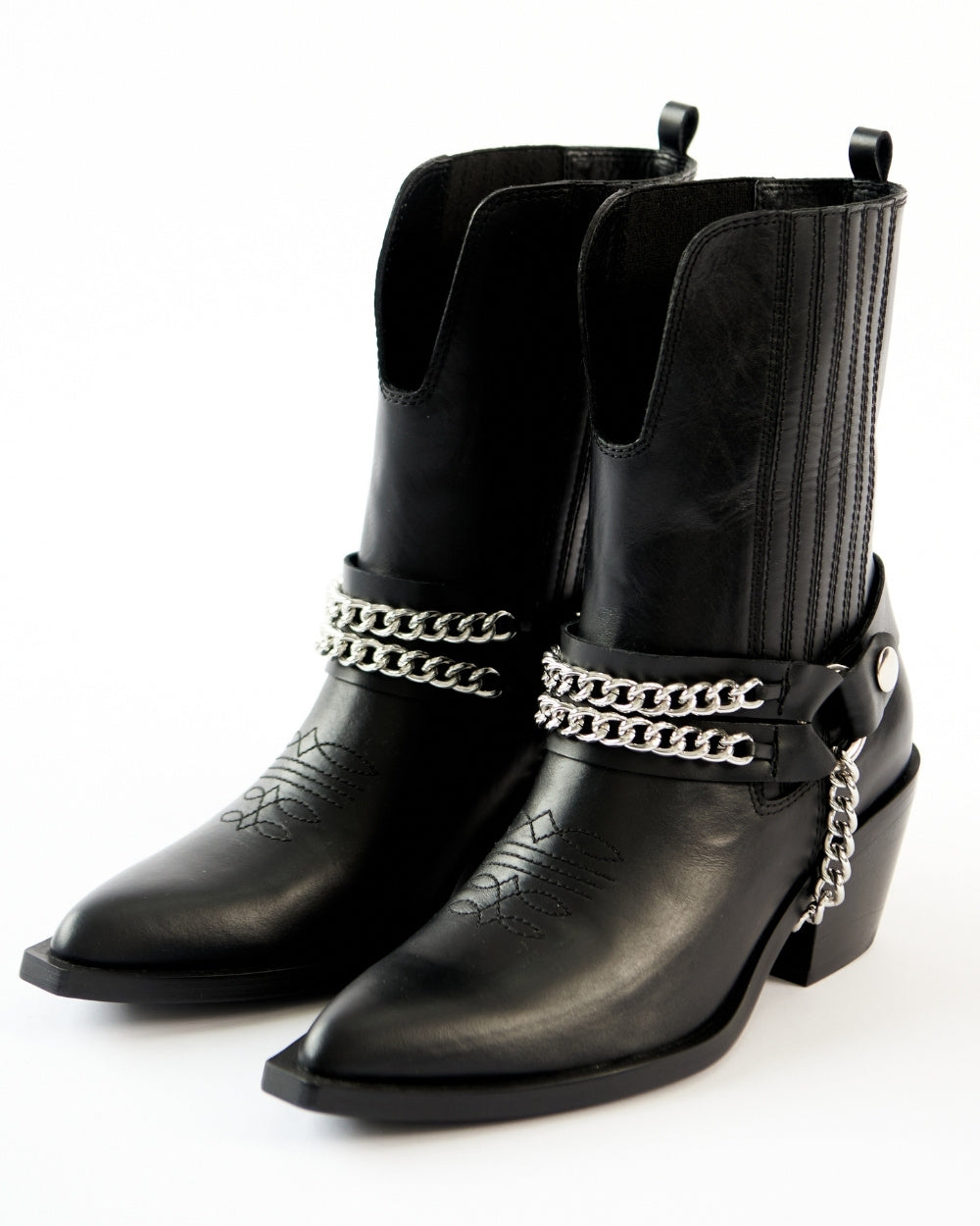 urban-rock-star-boots-women-leather
