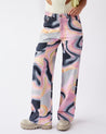 urban-rock-wave-jeans-festival-style-front-view
