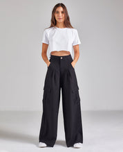 WHITE BASIC CROP TEE (4733536993340)